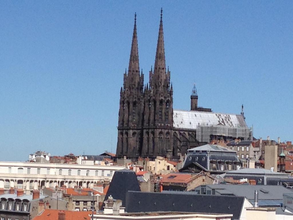 Apparthotel Privilodges Carre De Jaude Clermont-Ferrand Eksteriør billede