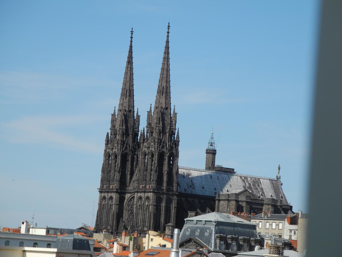 Apparthotel Privilodges Carre De Jaude Clermont-Ferrand Eksteriør billede